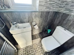 WC- click for photo gallery